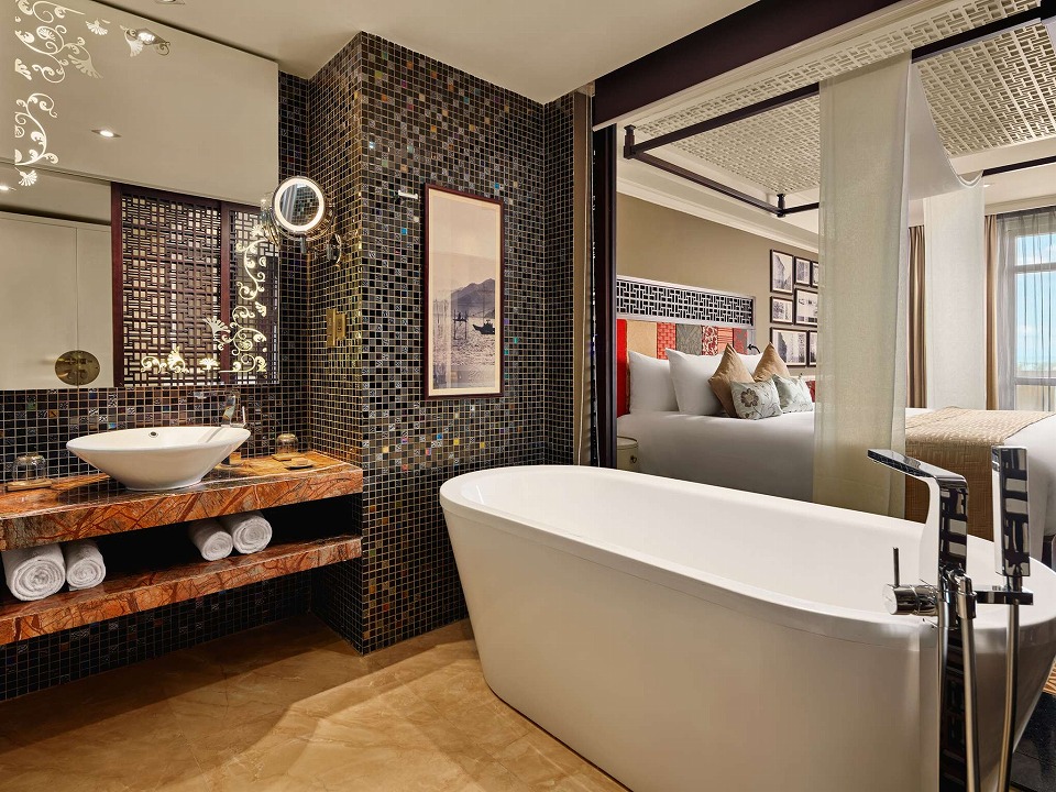 �ۥƥ� ������� �ۥ����� ���ʥ󡡥����ɥǥ�å���(���᡼��)